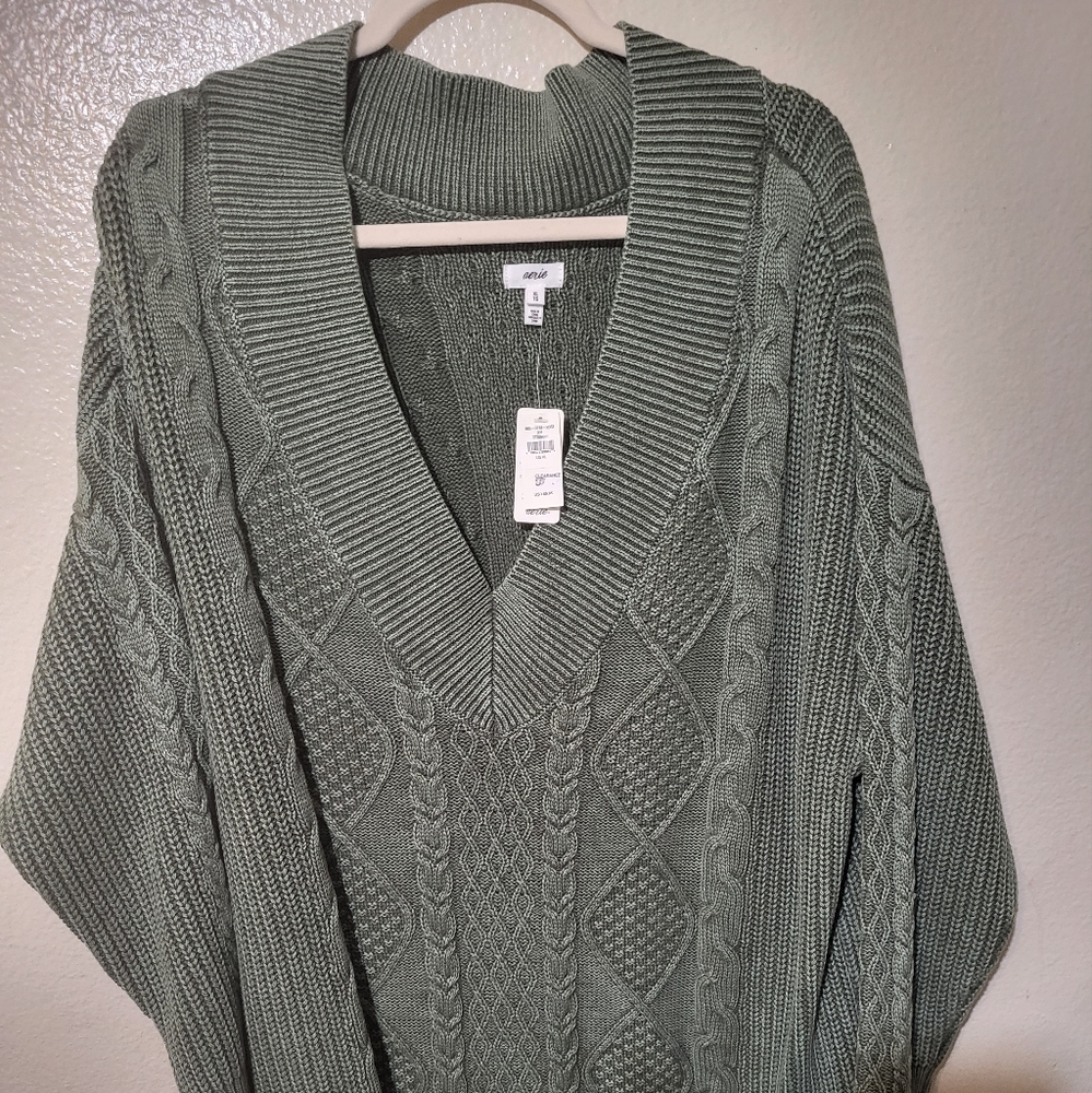 Aerie sweater